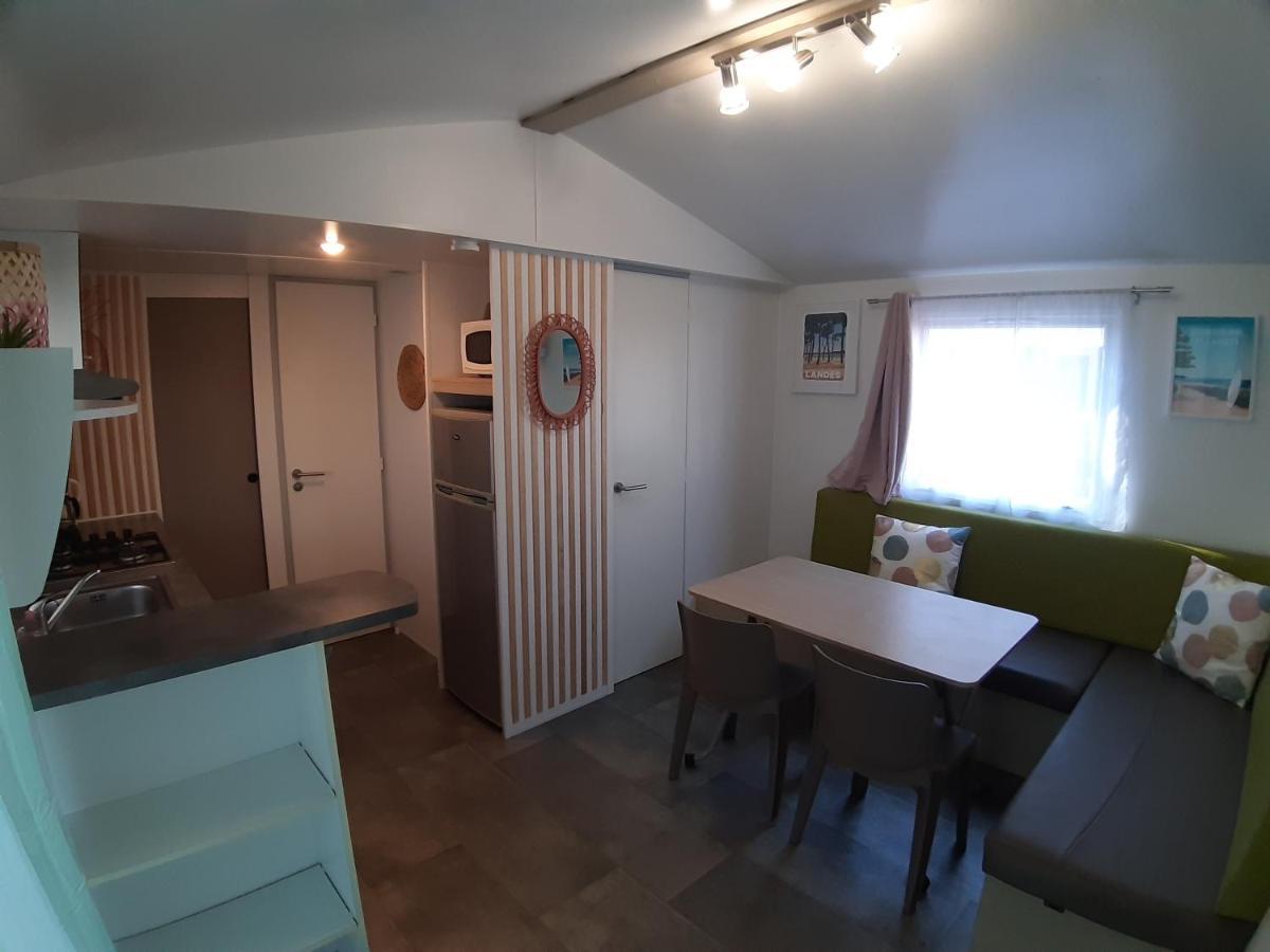 Mobil Home 4 6 Pers Climatise Camping Eurolac Aureilhan  Екстериор снимка